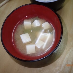 蕗と豆腐の味噌汁